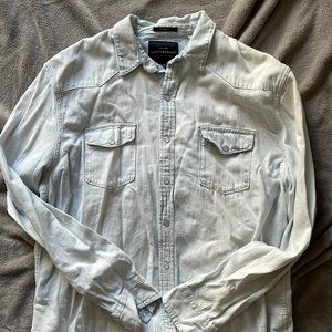 Lucky Brand Light Denim Wash Snap Buttons Shirt